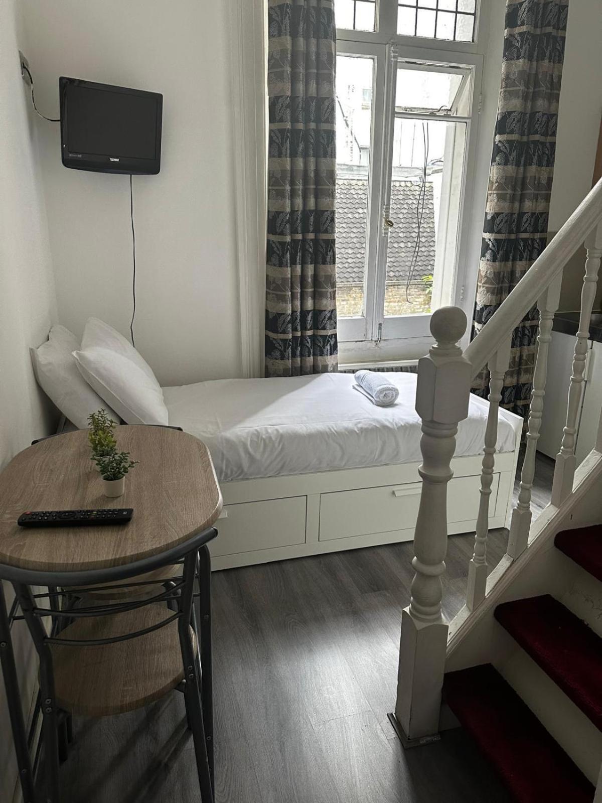 Апартаменти F101-First Floor Flat Fits 3 Near Hyde Park Лондон Екстер'єр фото